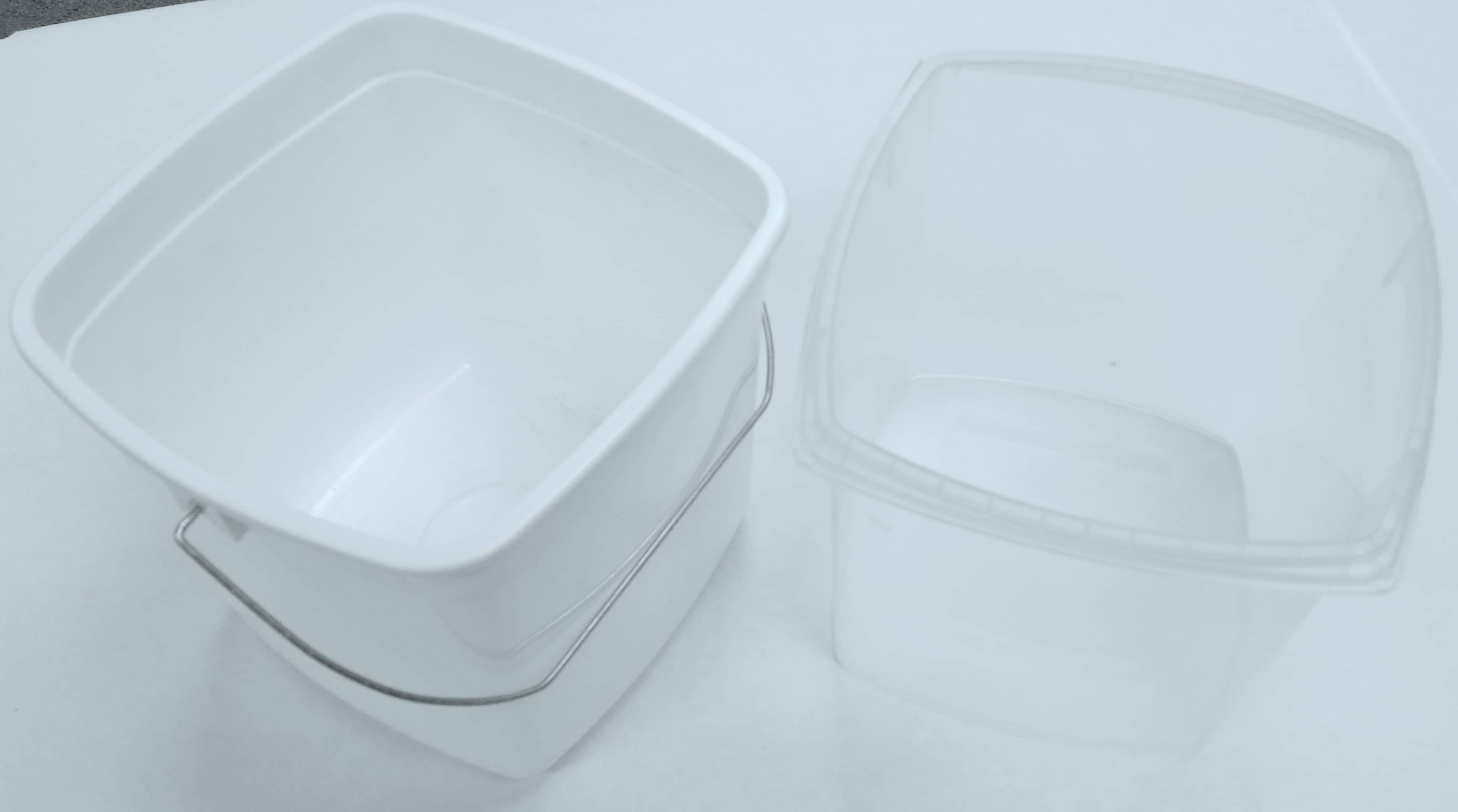 Plastic Tub Manufacturers